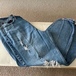A&F Curve Love High Rise Dad Jean